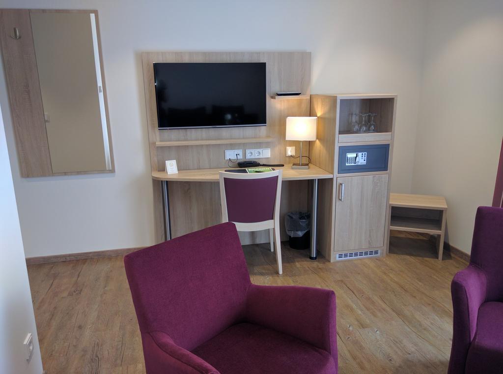 Hotel Zur-Borke Neuenrade 外观 照片
