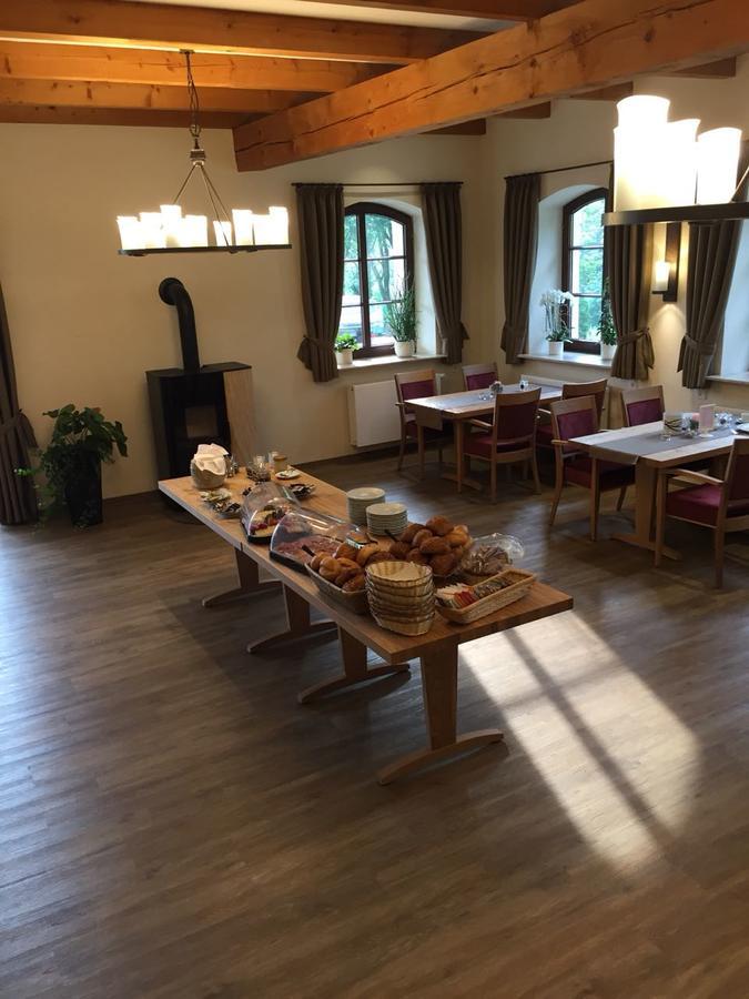 Hotel Zur-Borke Neuenrade 外观 照片